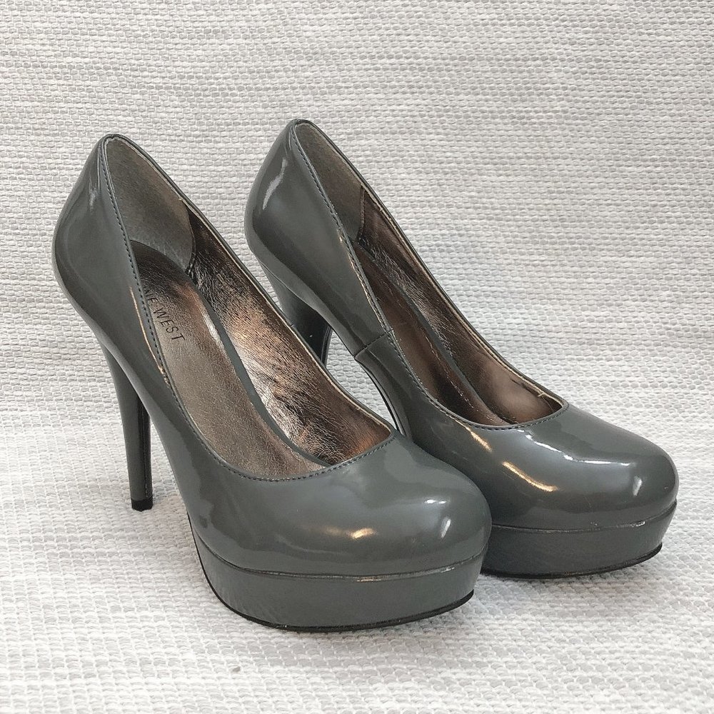 Nine West Grey Patent Leather Pumps (7.5, NWT)